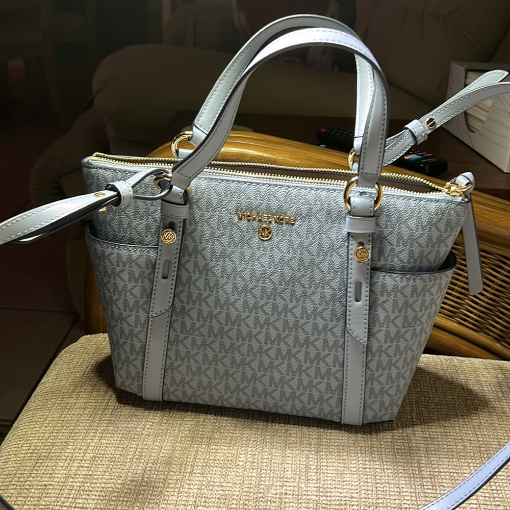 NWT Michael Kors purse short & long strap.. - Picture 3 of 12